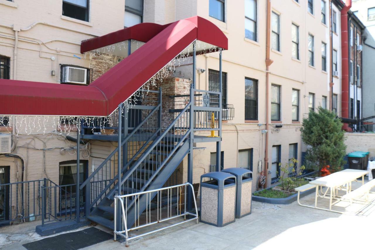 Chelsea International Hostel New York Buitenkant foto